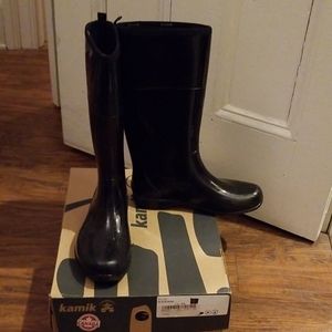 Kamik size 10 waterproof rain boots